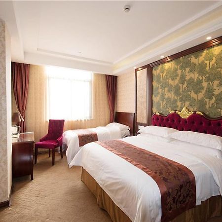 Vienna International Hotel Shanghai Pudong New District Caolu Buitenkant foto