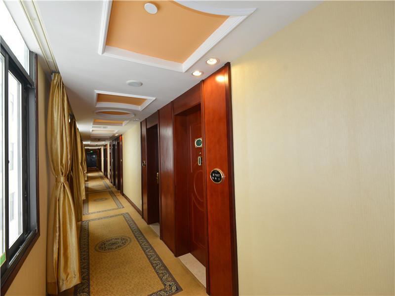 Vienna International Hotel Shanghai Pudong New District Caolu Buitenkant foto